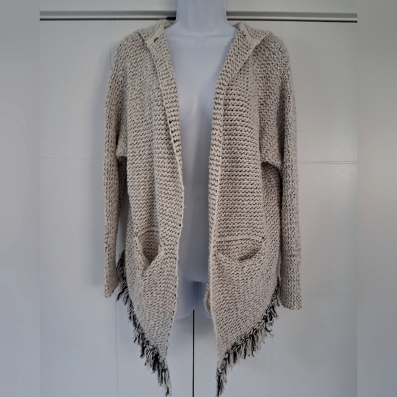 Free People/ Love Me Tender/ Hooded Knit Cardigan/ Fringe/ Size US XS - Picture 3 of 12